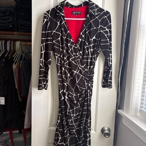 Jones New York | Size 8 | Black White Faux Wrap Dress | 3/4 Sleeve
